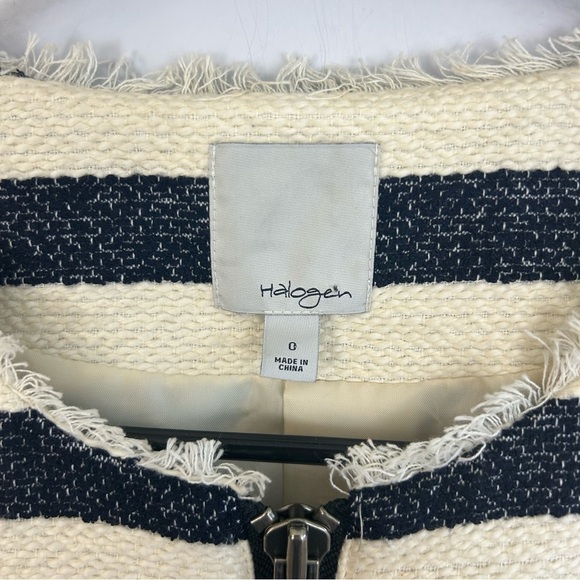 Halogen Tweed Nautical Striped Navy Blue & Ivory Cropped Blazer Size 0 - Picture 8 of 10